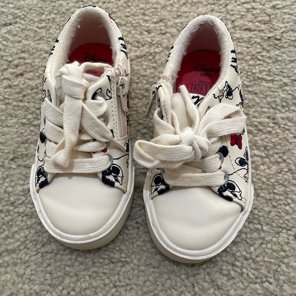 Zara Disney Minnie Mouse Shoes